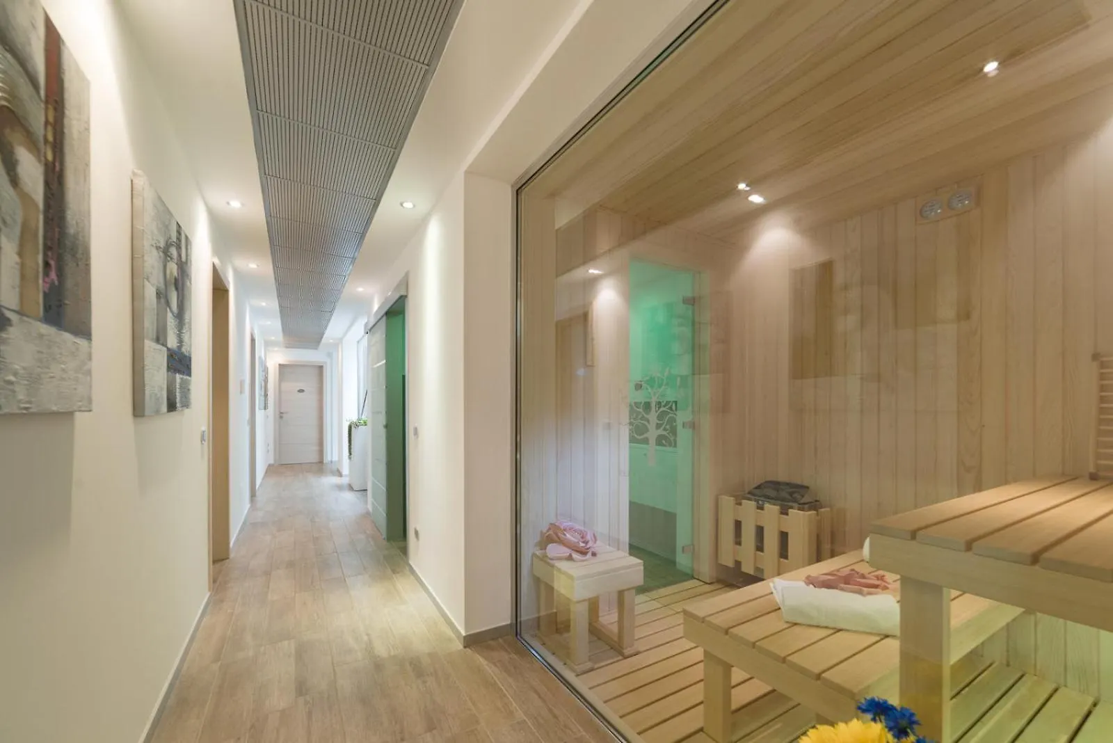 Villa Costanza- Private Heated Pool, Steam Room & Sauna - Bellagio Village Residence Oliveto Lario